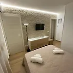 Dimora Garibaldi & Apartment *