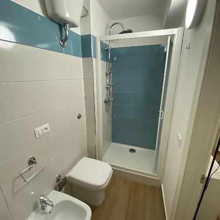 Dimora Garibaldi & Apartament *