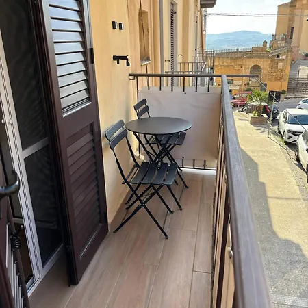 Apartment Dimora Garibaldi & Agrigento